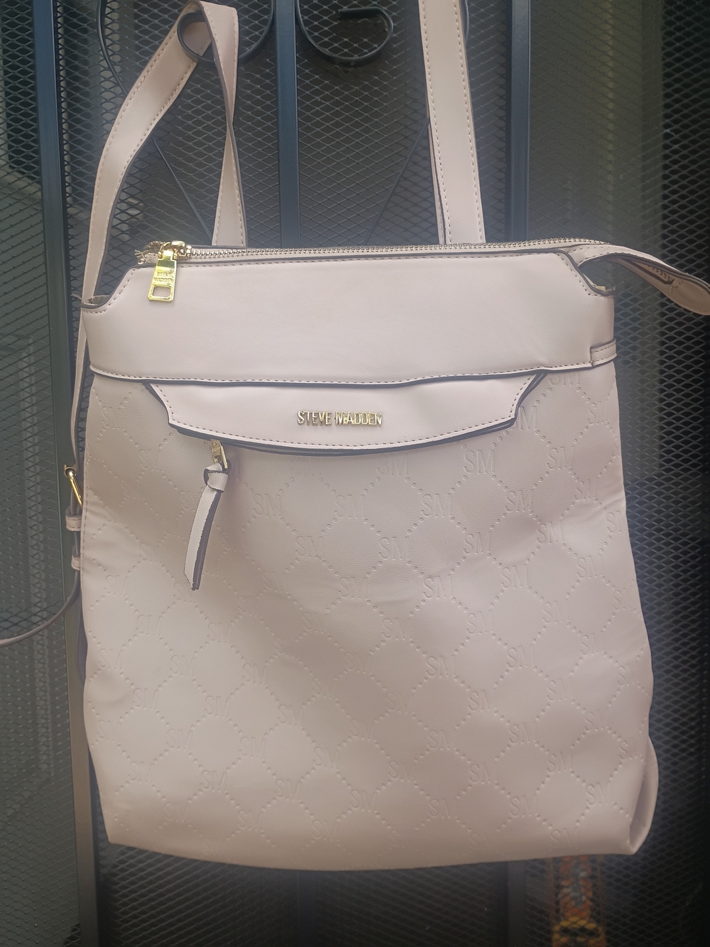 Steve Madden Blush Crossbody Bag - Sleek Everyday Shoulder Bag